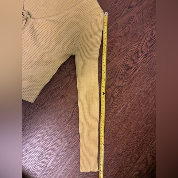 Everlane	Yellow Ribbed Cotton-Wool Open Tie Front Sweater - Size M - Picture 7 of 7